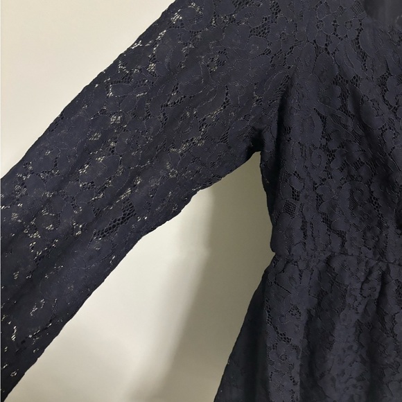 Torrid Peplum Lace Puff Sleeve Top Plus Size 1X Black Sweetheart Neckline - Picture 5 of 7